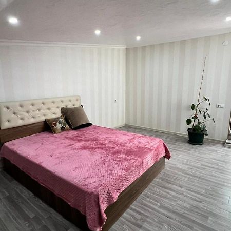 Big Flat In Batumi Lejlighed Eksteriør billede