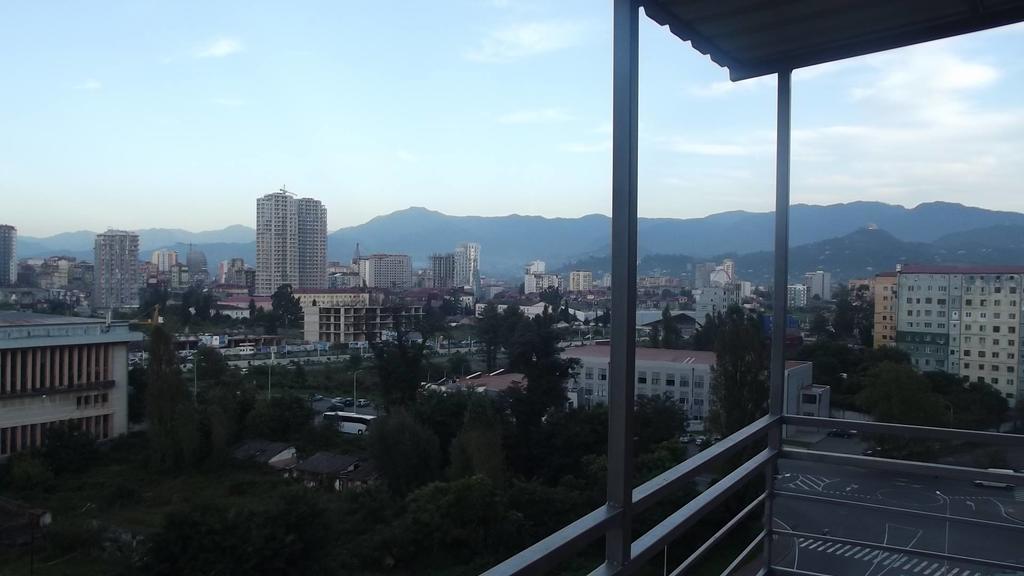 Big Flat In Batumi Lejlighed Eksteriør billede